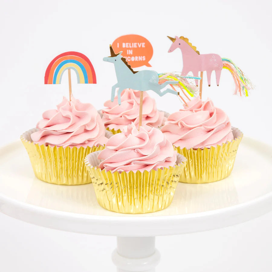 I Believe In Unicorns Cupcake Kit